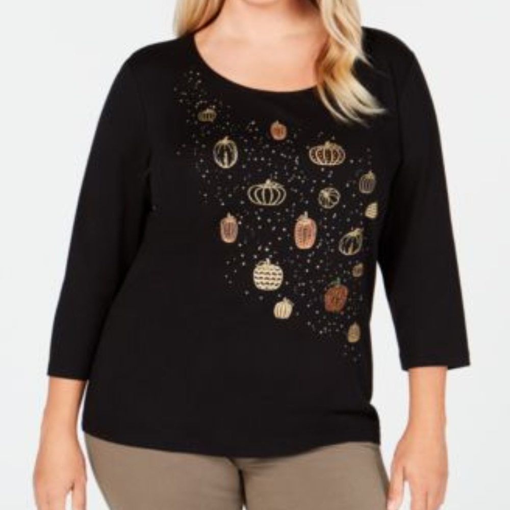 NWT Plus Size Pumpkin Embellished Fall/Autumn Tee